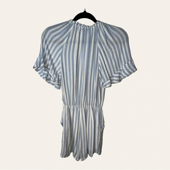0090W. PAIGE STRIPED SHORT‎ SLEEVE ROMPER SIZE XSMALL - Picture 7 of 10